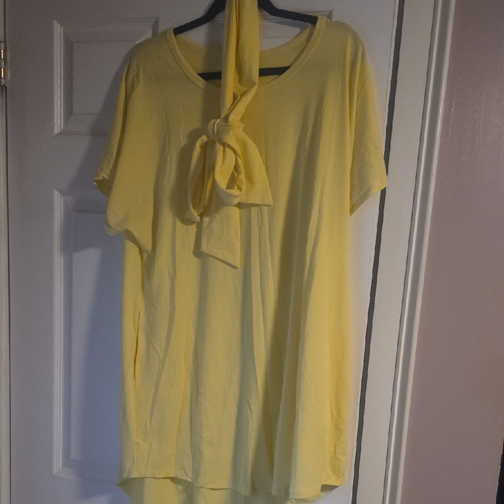 LuLaRoe Sunny Yellow Tunic Top